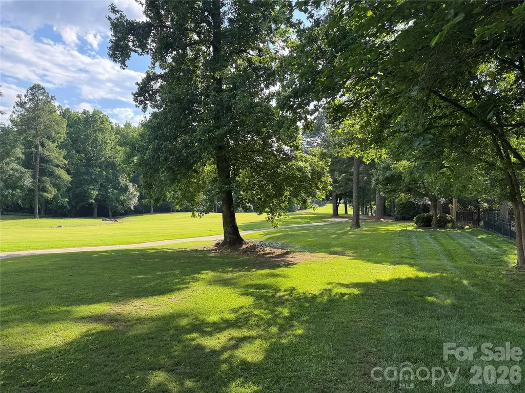 18324 Turnberry Court Davidson NC 28036