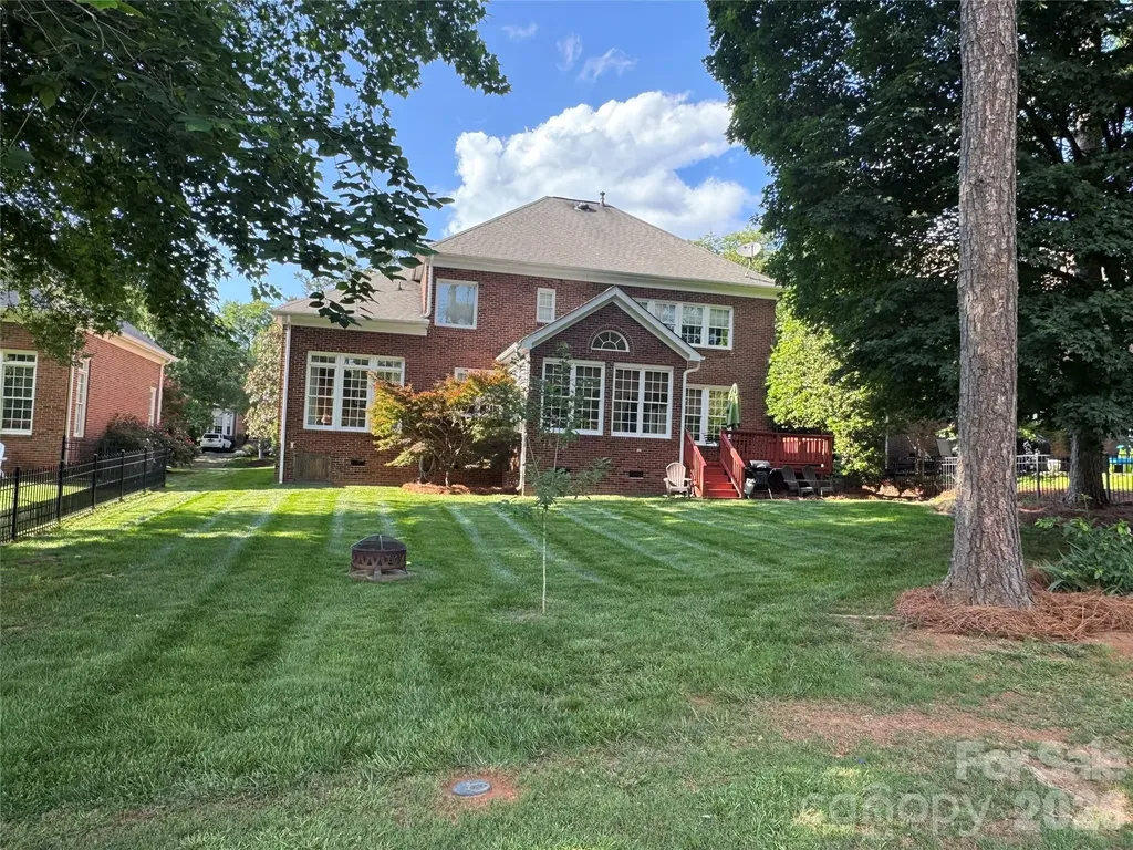 18324 Turnberry Court Davidson NC 28036