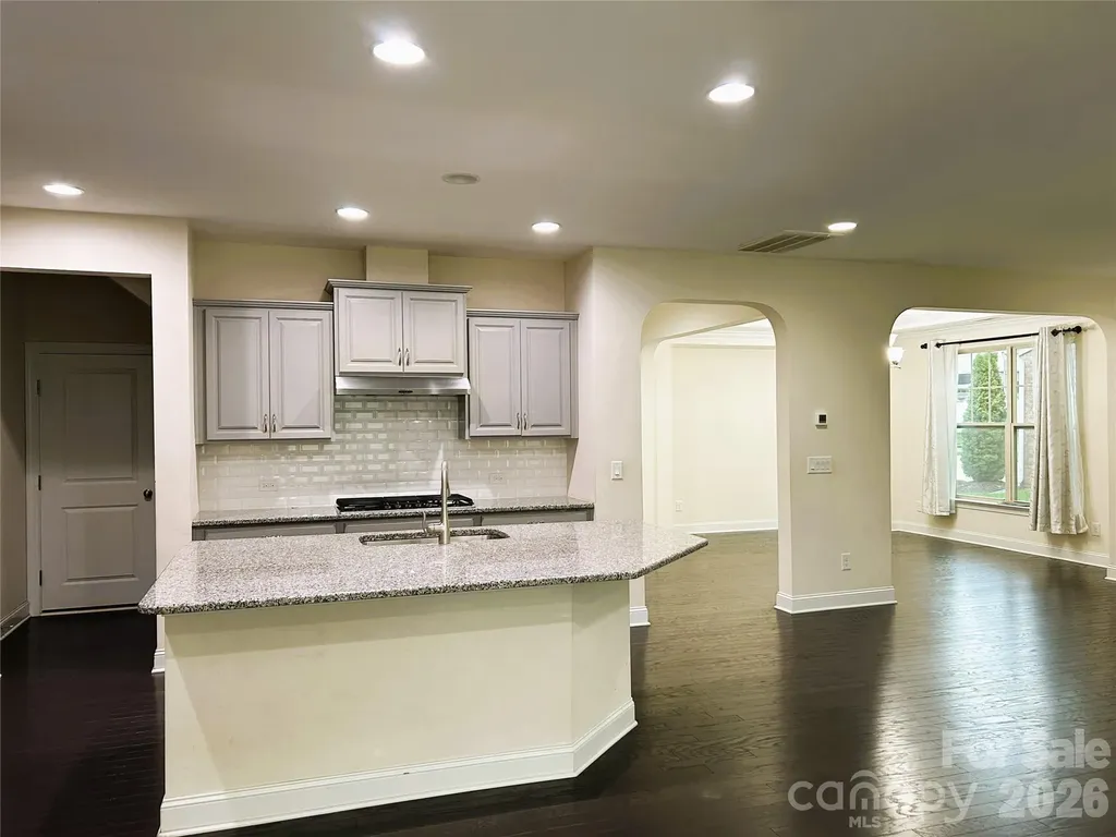 9015 Manor Oak Court Charlotte NC 28277