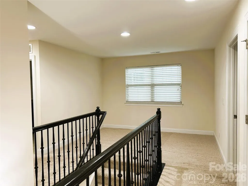9015 Manor Oak Court Charlotte NC 28277