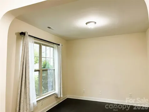 9015 Manor Oak Court Charlotte NC 28277