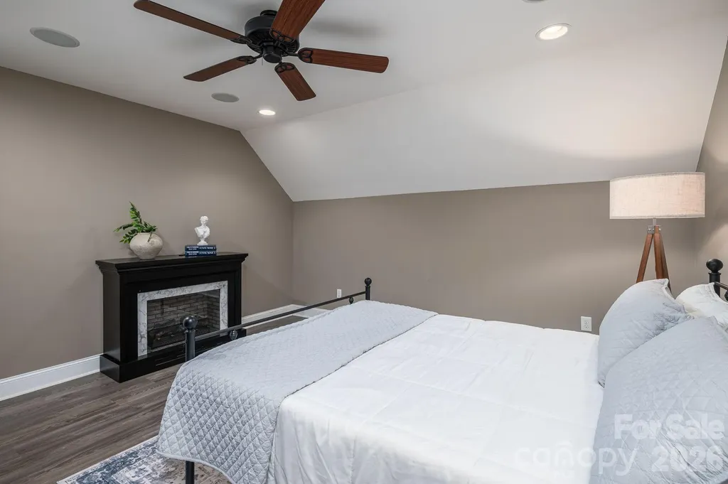 1060 Garibaldi Ridge Court Belmont NC 28012