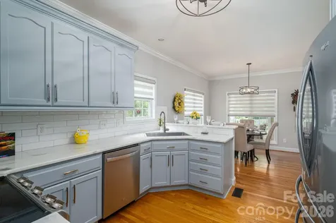 1060 Garibaldi Ridge Court Belmont NC 28012
