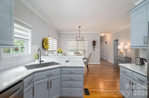 1060 Garibaldi Ridge Court Belmont NC 28012