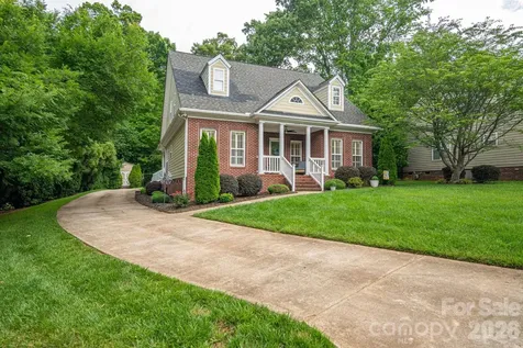 1060 Garibaldi Ridge Court Belmont NC 28012