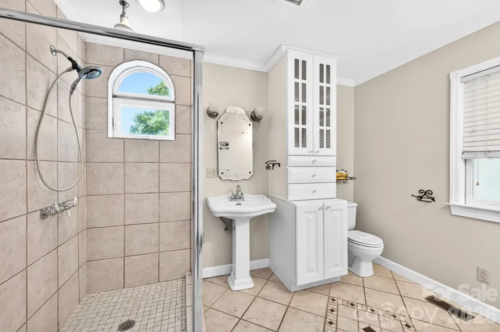58 Randall Drive Fairview NC 28730