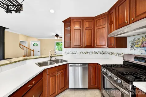 58 Randall Drive Fairview NC 28730