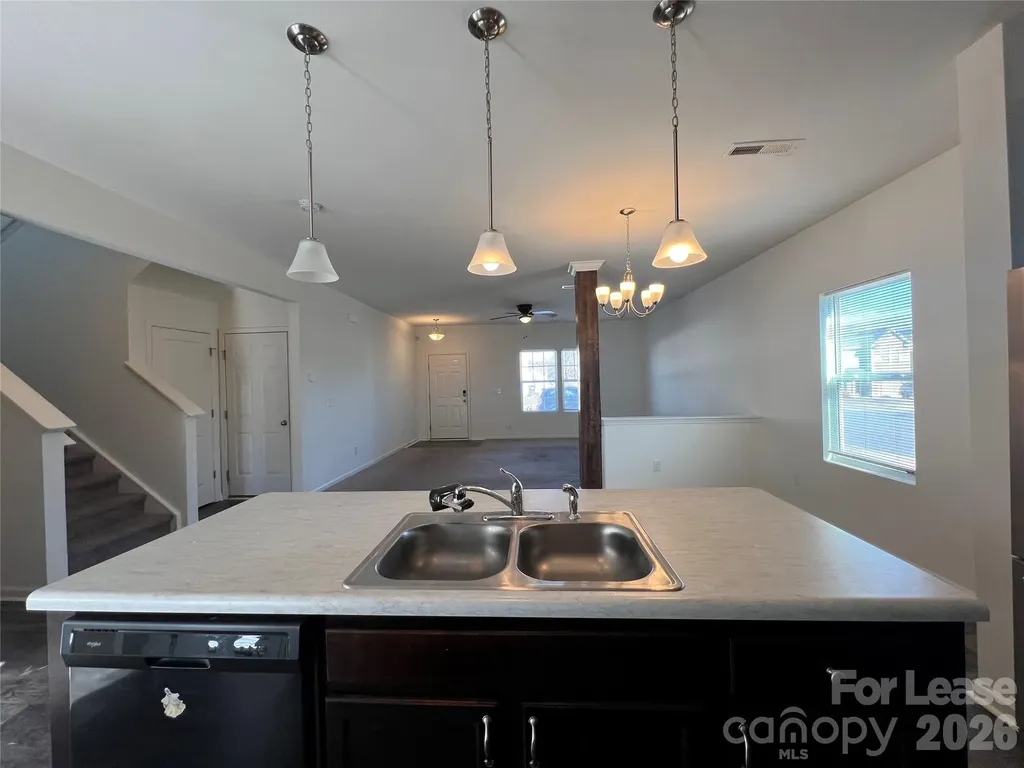603 Falls Lane Kannapolis NC 28081