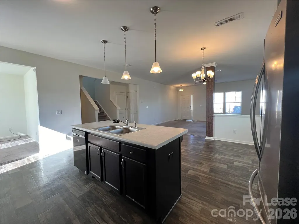 603 Falls Lane Kannapolis NC 28081
