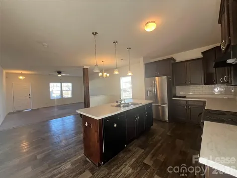 603 Falls Lane Kannapolis NC 28081