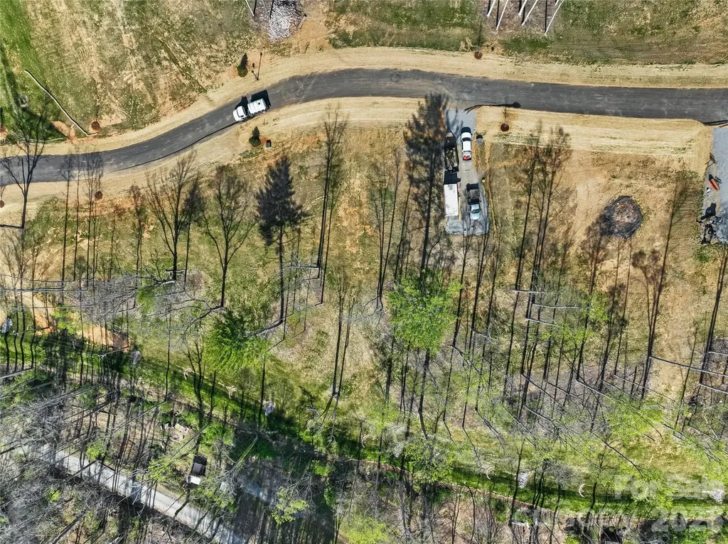 425 Irvine Drive Fairview NC 28730
