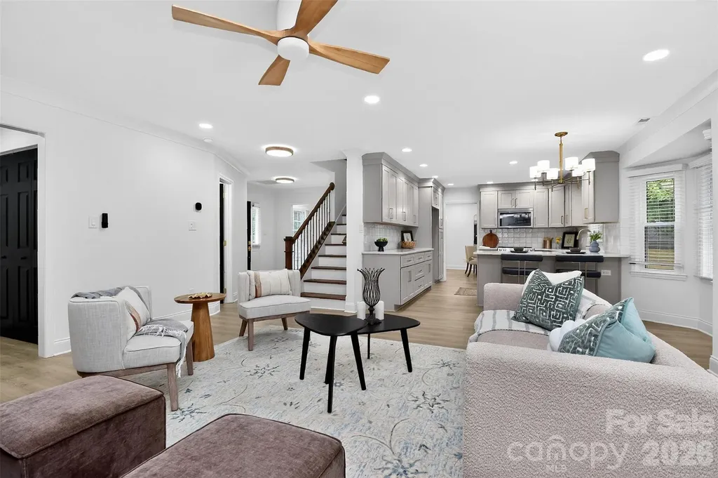 1943 Watlington Drive Charlotte NC 28270