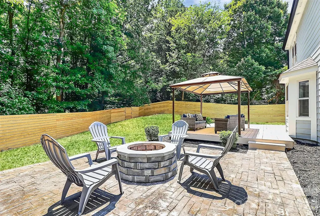 1943 Watlington Drive Charlotte NC 28270