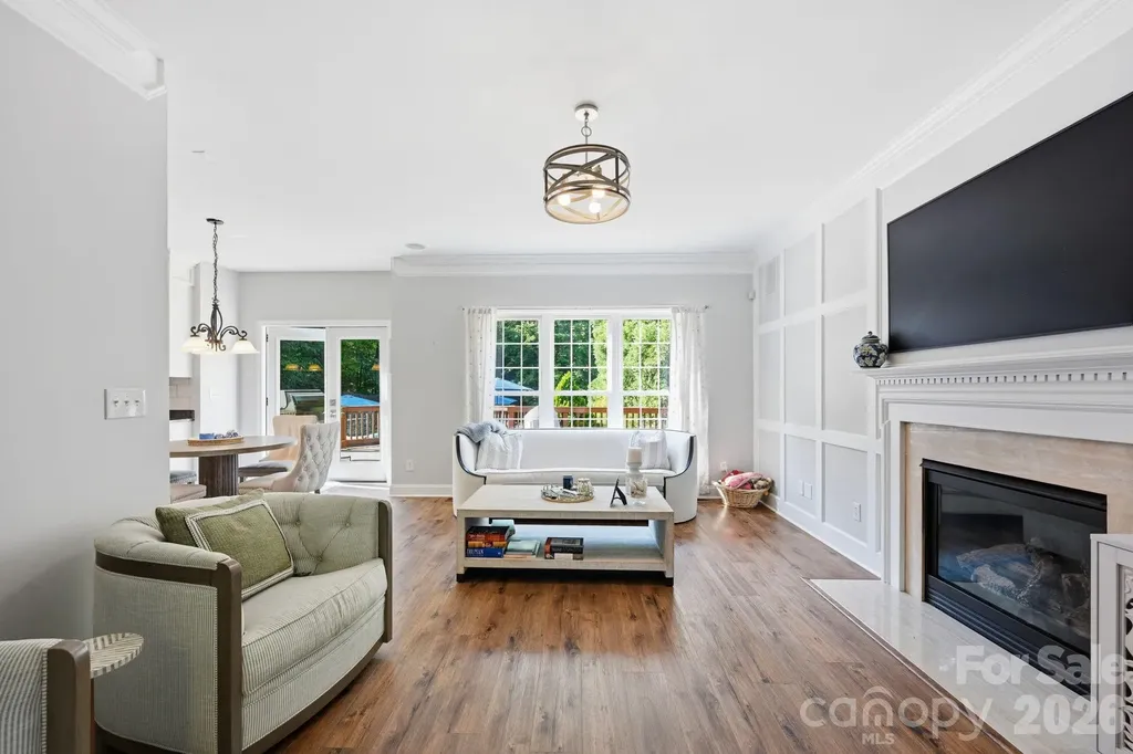 2530 Shady Reach Lane Charlotte NC 28214