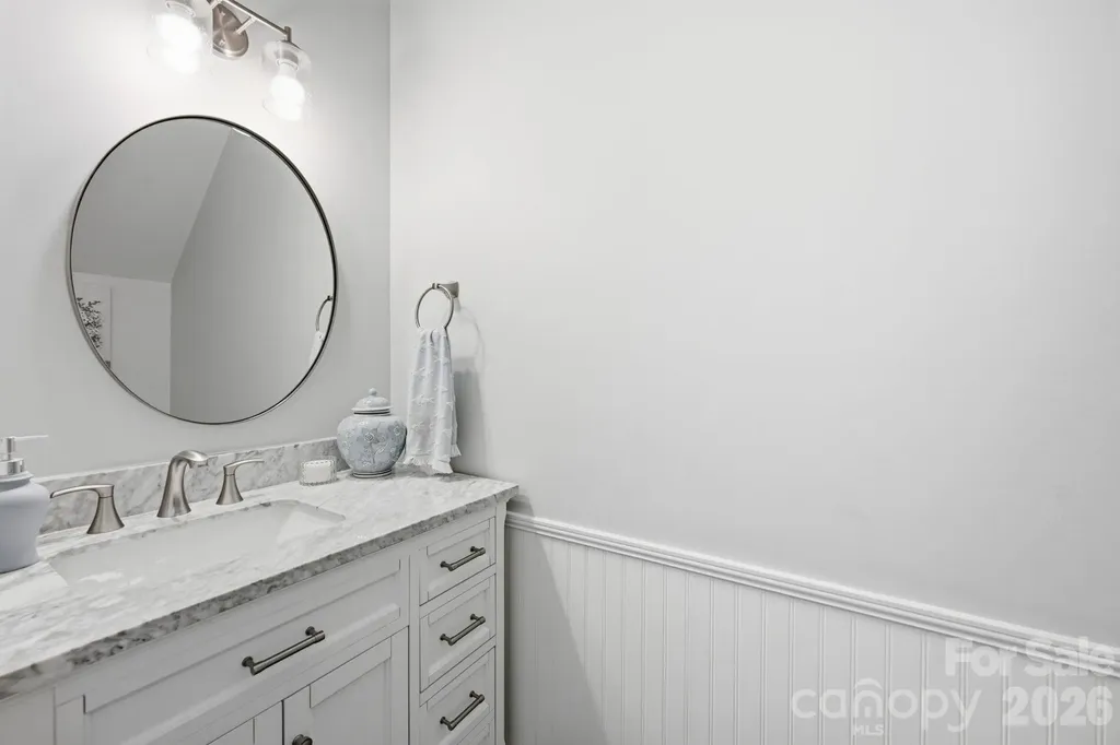 2530 Shady Reach Lane Charlotte NC 28214