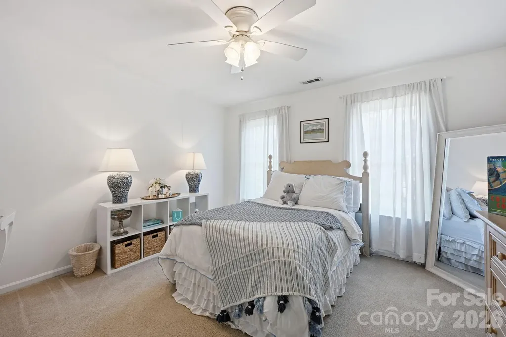 2530 Shady Reach Lane Charlotte NC 28214