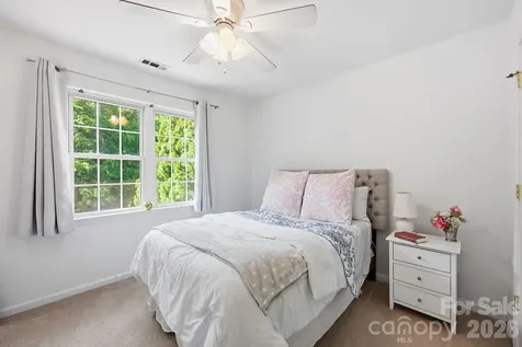 2530 Shady Reach Lane Charlotte NC 28214