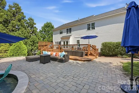 2530 Shady Reach Lane Charlotte NC 28214