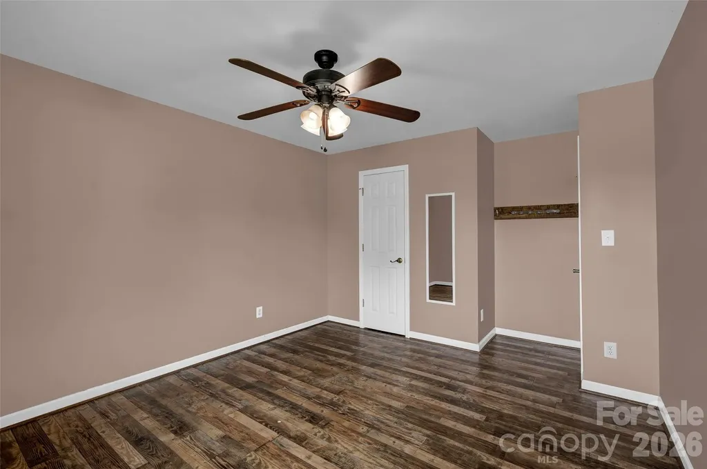 581 Barry Oak Road Statesville NC 28625