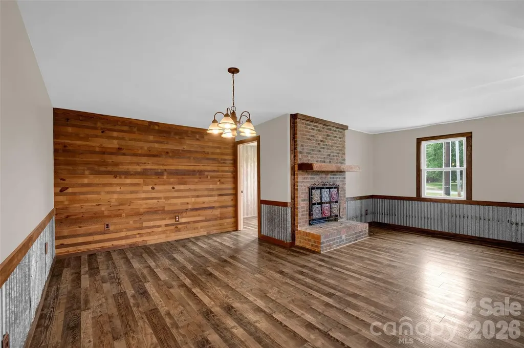 581 Barry Oak Road Statesville NC 28625