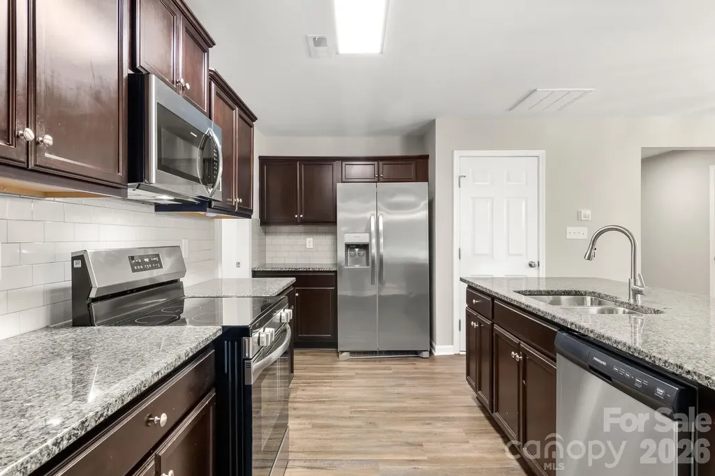 637 Nannyberry Lane Concord NC 28025