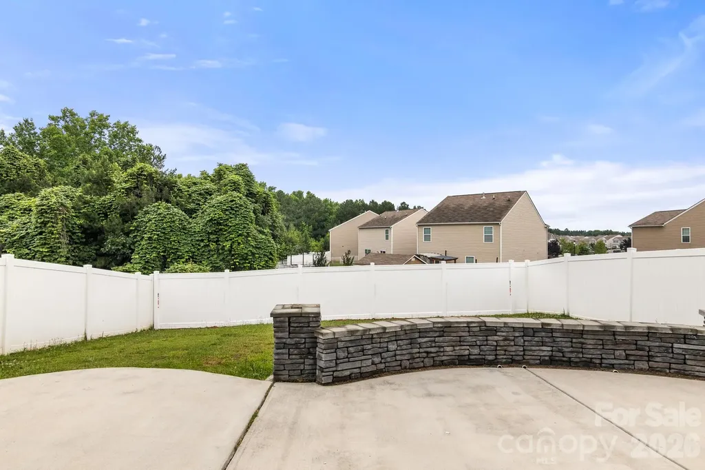637 Nannyberry Lane Concord NC 28025