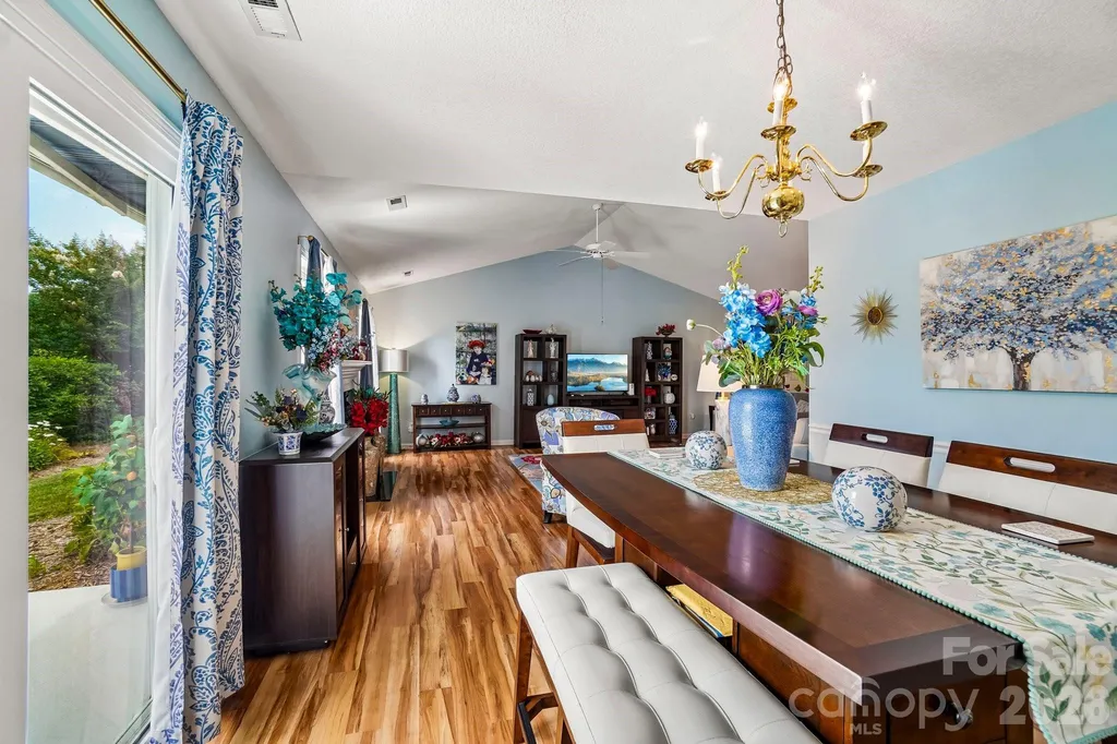 37 Stonehollow Road Fletcher NC 28732