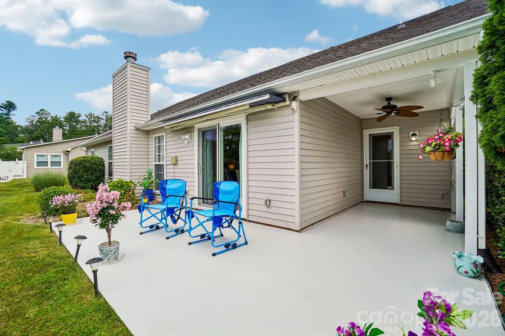 37 Stonehollow Road Fletcher NC 28732