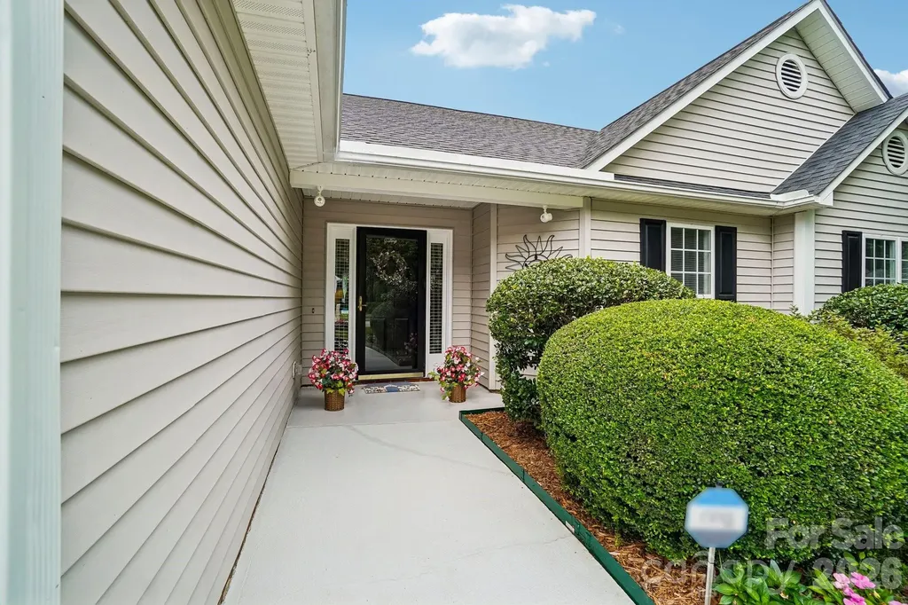 37 Stonehollow Road Fletcher NC 28732