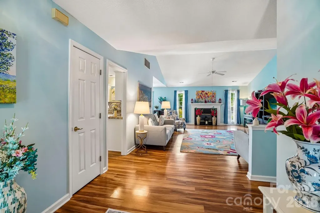 37 Stonehollow Road Fletcher NC 28732
