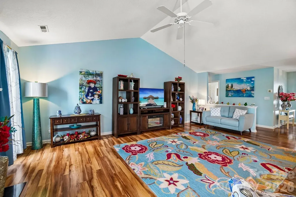 37 Stonehollow Road Fletcher NC 28732
