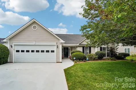 37 Stonehollow Road Fletcher NC 28732