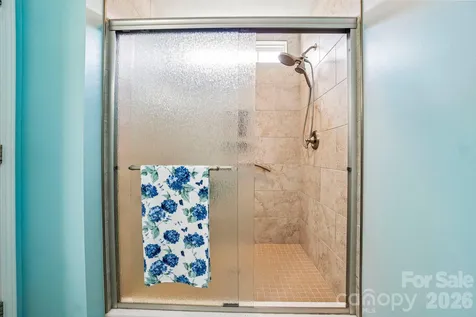 37 Stonehollow Road Fletcher NC 28732
