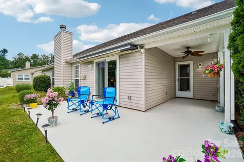 37 Stonehollow Road Fletcher NC 28732