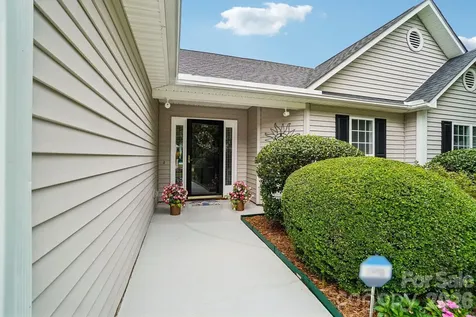 37 Stonehollow Road Fletcher NC 28732