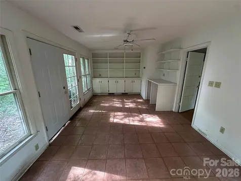 5 Lone Pine Road Asheville NC 28803