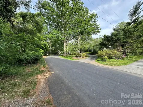 5 Lone Pine Road Asheville NC 28803