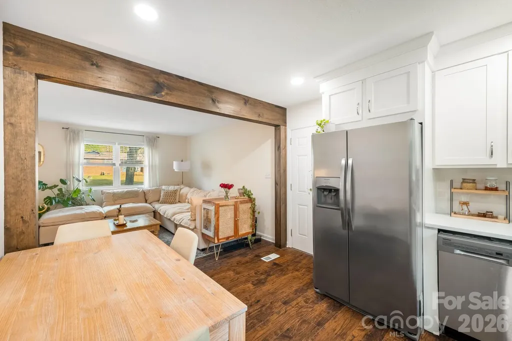 2333 Birchcrest Drive Charlotte NC 28205