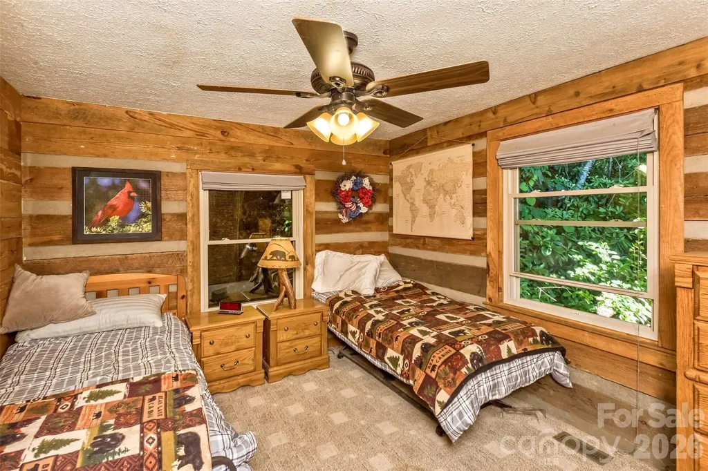 1059 Setzer Cove Road Maggie Valley NC 28751