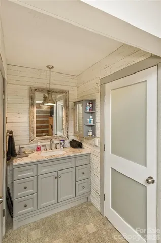 1059 Setzer Cove Road Maggie Valley NC 28751