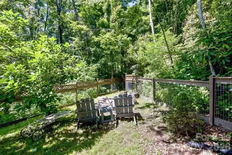 1059 Setzer Cove Road Maggie Valley NC 28751