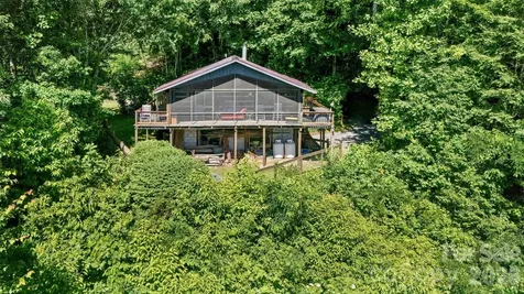1059 Setzer Cove Road Maggie Valley NC 28751
