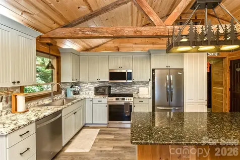 1059 Setzer Cove Road Maggie Valley NC 28751