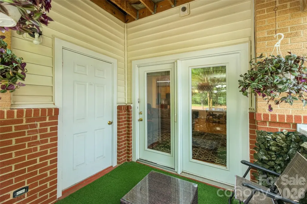 11915 Ridgeway Park Drive Charlotte NC 28277