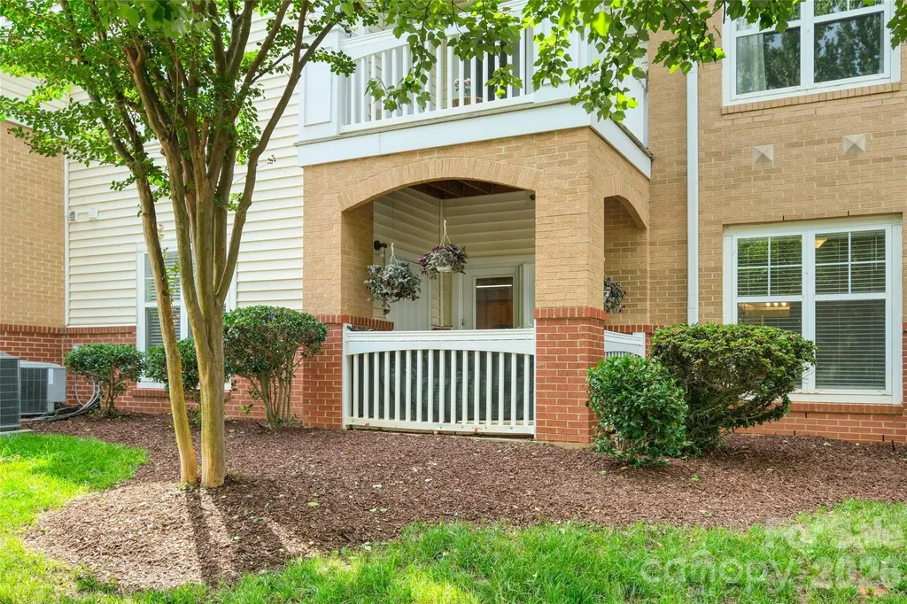 11915 Ridgeway Park Drive Charlotte NC 28277