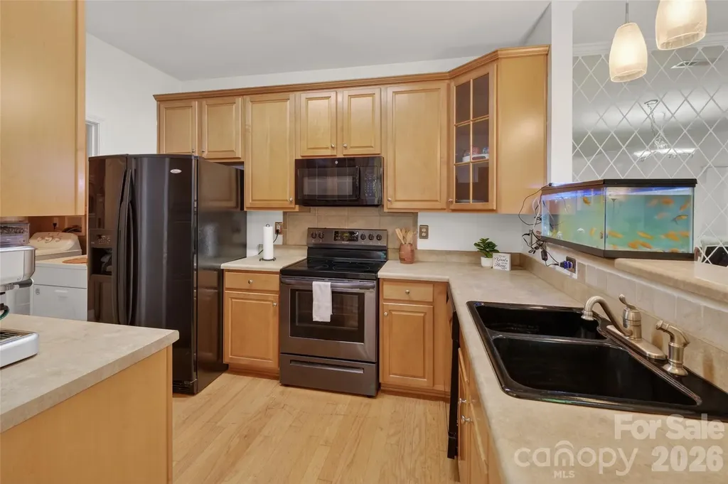 11915 Ridgeway Park Drive Charlotte NC 28277