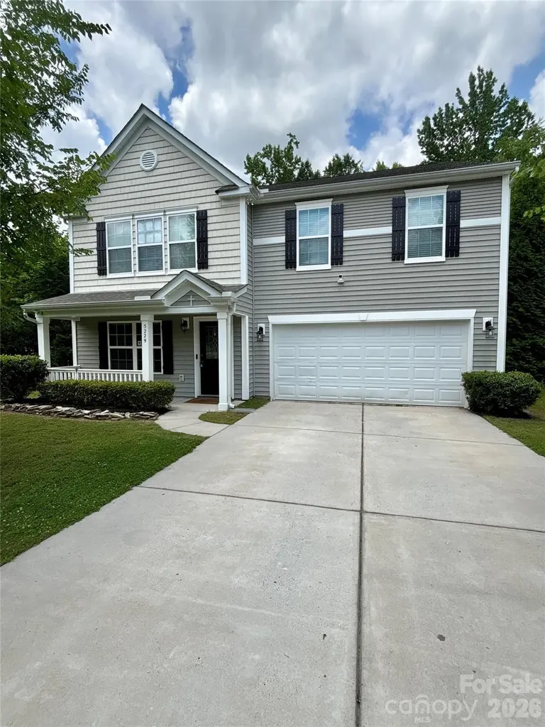5229 Hawkins Meadow Court Charlotte NC 28213
