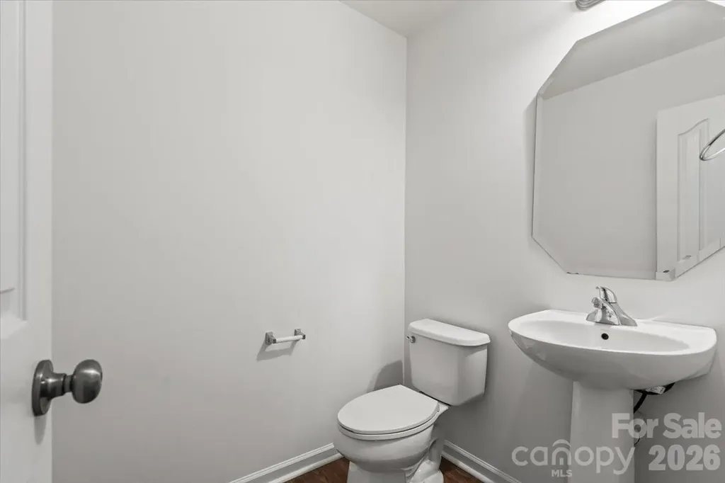 5229 Hawkins Meadow Court Charlotte NC 28213