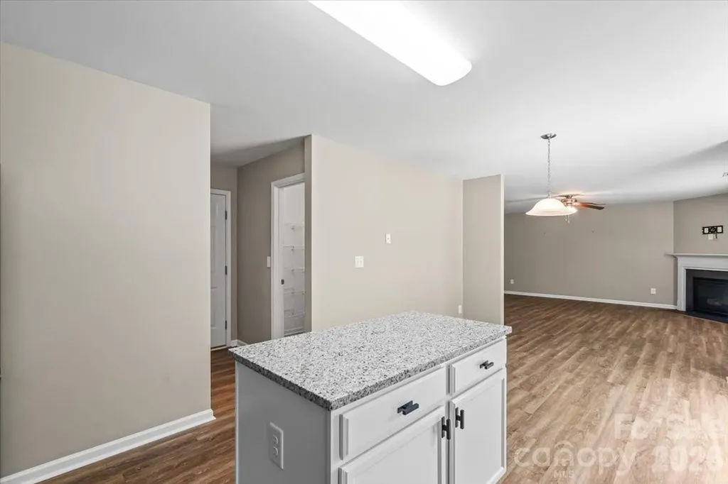 5229 Hawkins Meadow Court Charlotte NC 28213