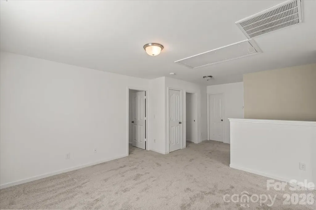 5229 Hawkins Meadow Court Charlotte NC 28213